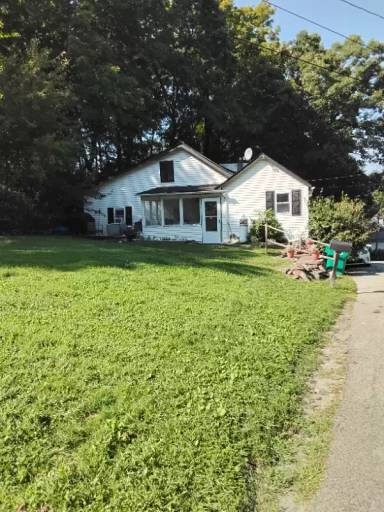 Main picture of 156 Reservoir Rd