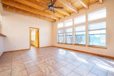 Main picture of 27 Aventura Rd