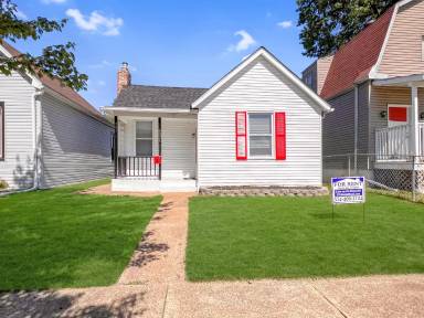 Main picture of 4831 Gardenville Ave