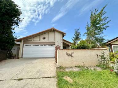 Main picture of 6826 Fuji St