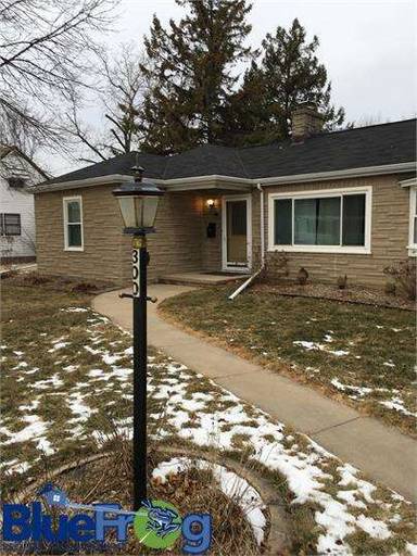 Main picture of 300 E 15th St