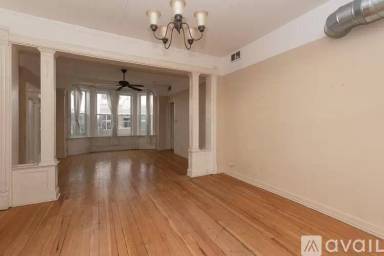 Main picture of 1755 W Division St