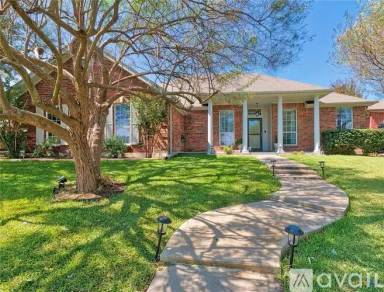 Main picture of 606 Lantana St