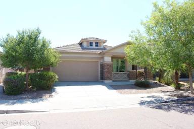 Main picture of 7001 S 41st Dr