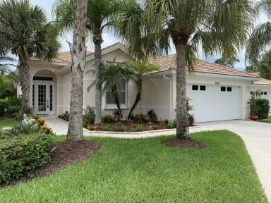 Main picture of 6247 Ashwood Ln