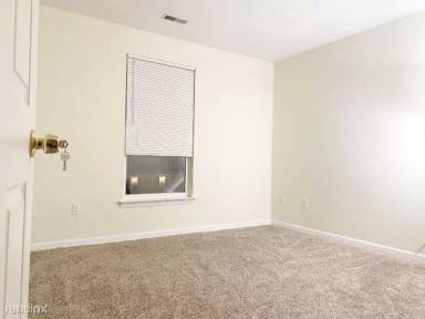 Main picture of 1359 Heatherwood Ln