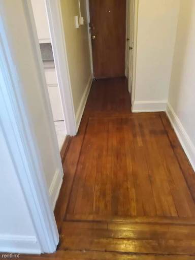 Main picture of 2164 Barnes Ave