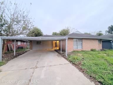 Main picture of 5807 Schevers St