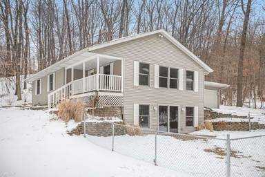 Main picture of 3670 W B Ave