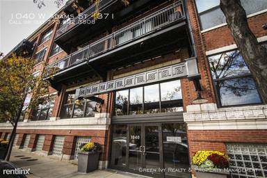 Main picture of 1000 West Adams Condo