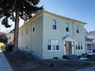 Main picture of 527 Hillsdale St