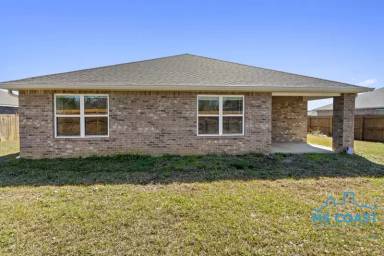 Main picture of 15236 Cypress Way