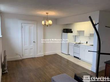 Main picture of 24 Mount Vernon St