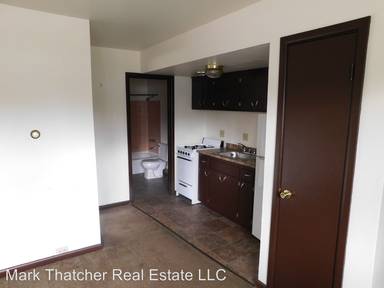 Main picture of 2812 E Bolivar Ave