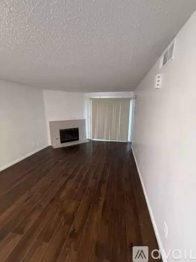 Main picture of 4409 Spencer St