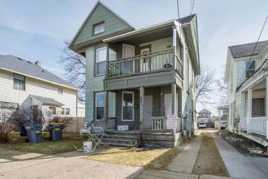 Main picture of 216 Lexington Ave NW