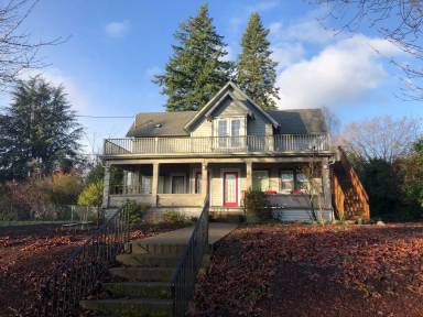 Main picture of 505 SE Davis St