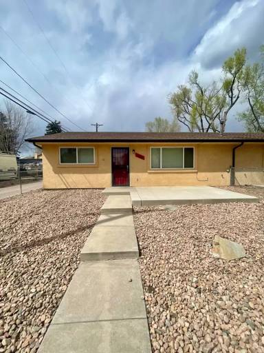 Main picture of 2116 E Willamette Ave
