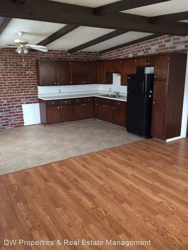 Main picture of 1200 12th Ave