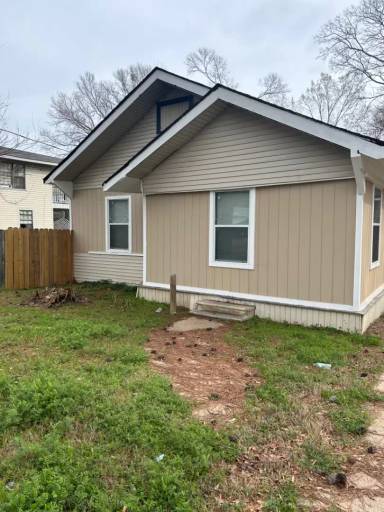 Main picture of 6505 Fairfield Ave