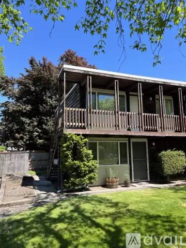 Main picture of 1043 SW Western Blvd