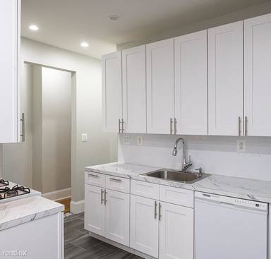 Main picture of 263 Eastern Pkwy