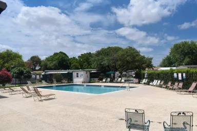 Main picture of Lamplighter Estates