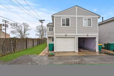 Main picture of 345 Meadow Green Ln