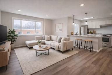 Main picture of 49 W Diamond Ave