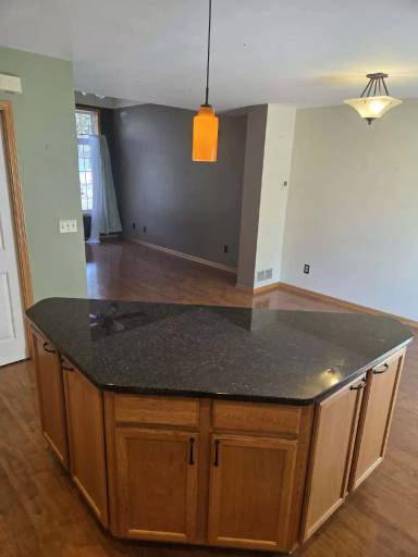 Main picture of 15080 Dunwood Trl