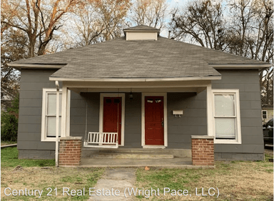 Main picture of 1114 S Madison St