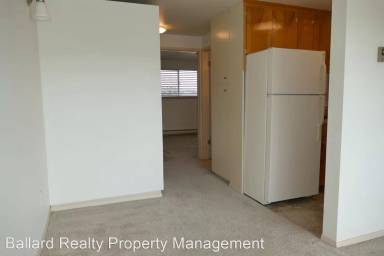 Main picture of 5121 17th Ave NW