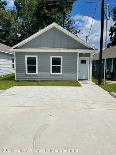 Main picture of 16614 Meadowcroft