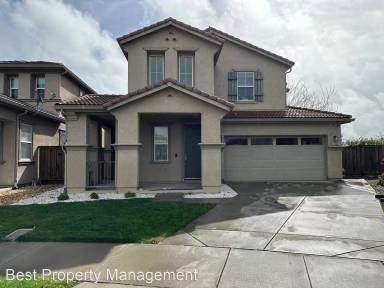 Main picture of 17498 Ferndale St