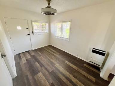 Main picture of 2401-15 G St