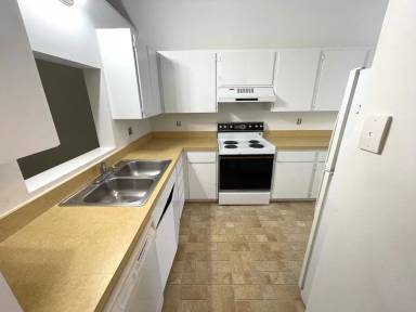 Main picture of 7272 Cloister Dr