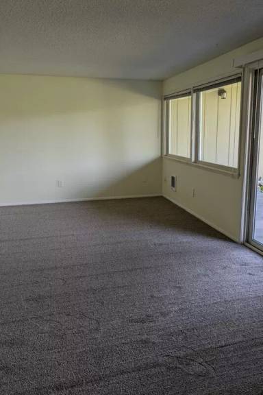 Main picture of 7508 Hill Ave