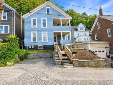 Main picture of 302 Caroline Ave