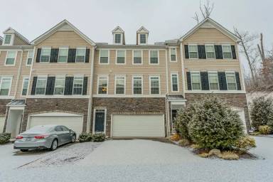 Main picture of 1907 Stone Run St