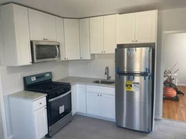 Main picture of 33 Union Ln