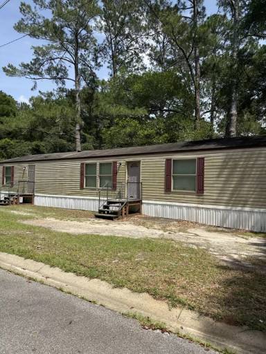 Main picture of 842 Spring St