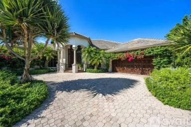 Main picture of 2288 Golf Brook Dr