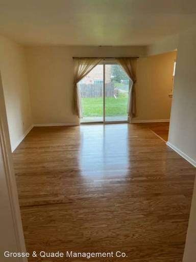 Main picture of 31 Kearney Dr