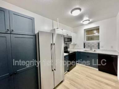 Main picture of 740 Washington Blvd