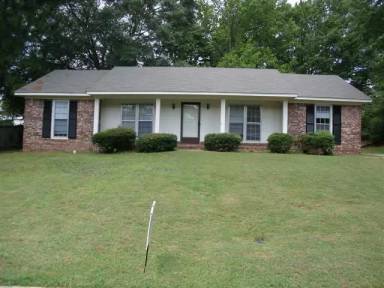 Main picture of 6411 Fox Chapel Dr