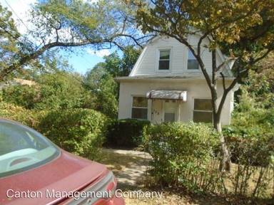Main picture of 6233 Fairdel Ave