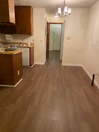 Main picture of 3124 Mission Rd