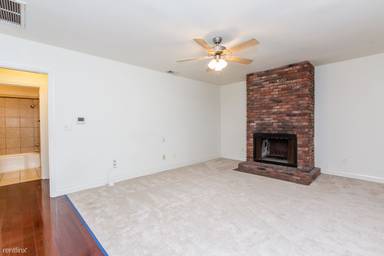 Main picture of 5914 Wilkinson Ave
