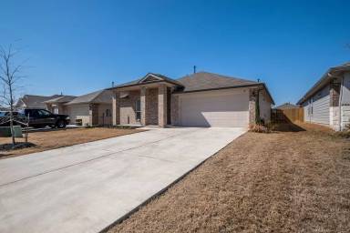 Main picture of 114 Cranbrook Ln