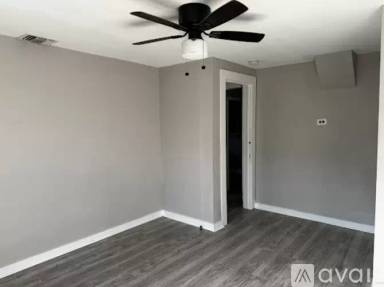 Main picture of 233 Blevins St